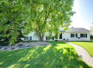 591 Antrim Cir NW, Saint Michael, MN 55376