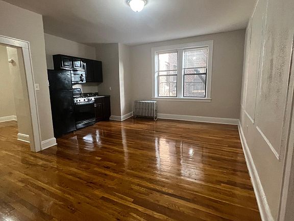 2nd image of 384 Union Ave #202
