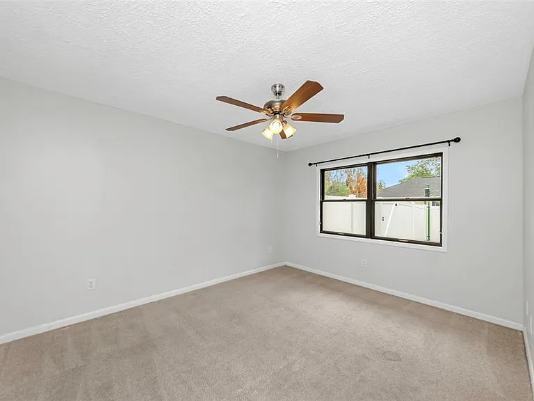 4030 Fieldgreen Pl — Photo 31
