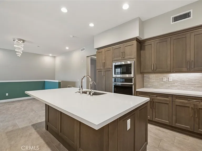 3189 Doheny Way — Photo 18