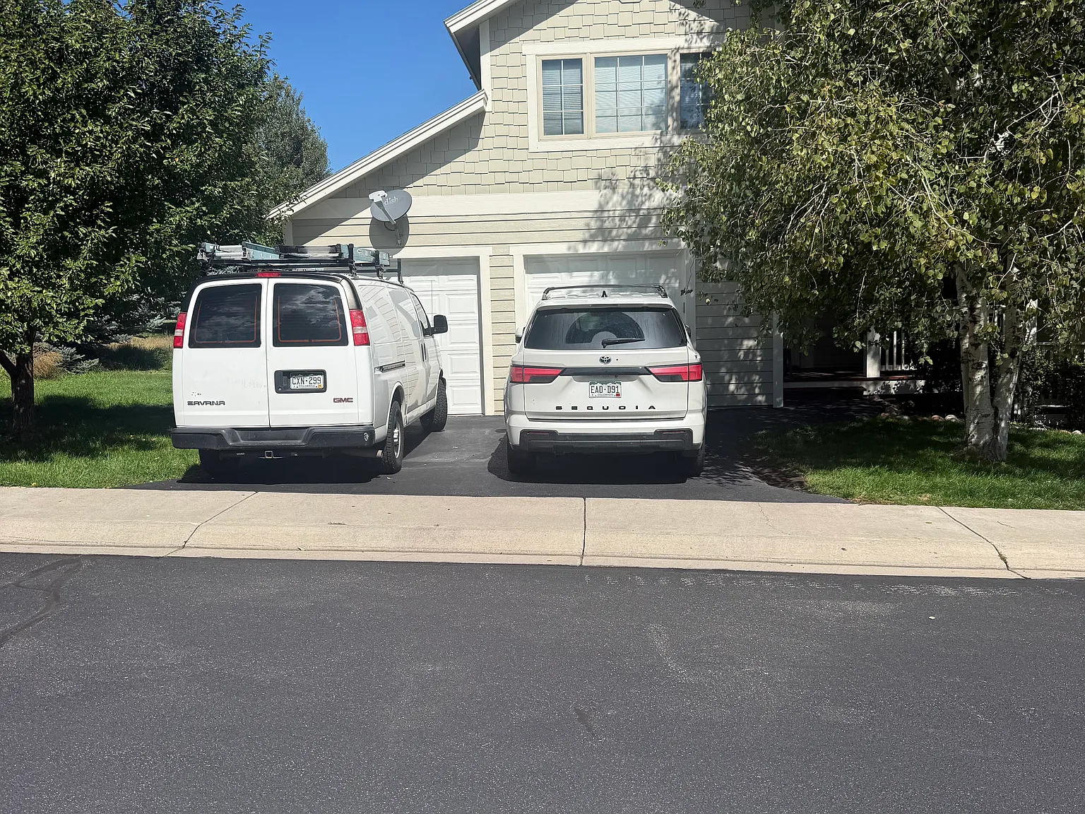 3 bed, 2.5 bath, 1573 sqft, $3,800 — Photo 2