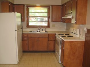 2120 Garden Springs Dr #B, Lexington, KY 40504