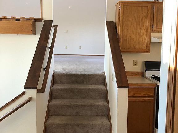 4th image of 8411 Ryoaks Pl
