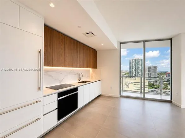 1400 Biscayne Blvd, Miami, FL
