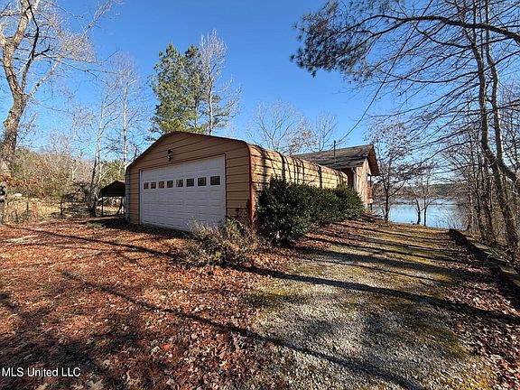 3rd image of 3760A County Road 424