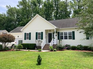 114 7th St, New Bern, NC 28560