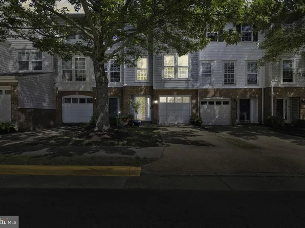 4003 Cressida Pl, Woodbridge, VA 22192