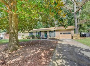 829 E Glochester Pl, Norcross, GA 30071