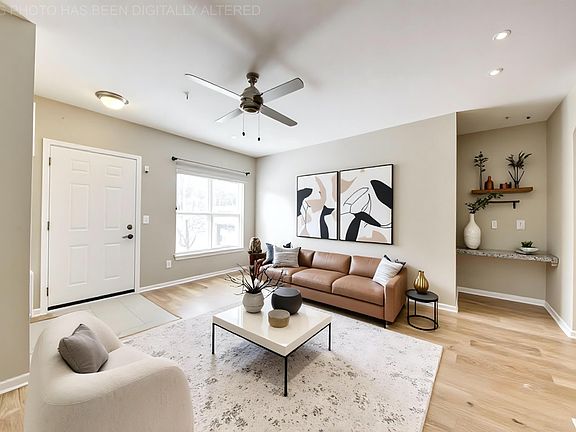 4th image of 2660 Woodward Ave