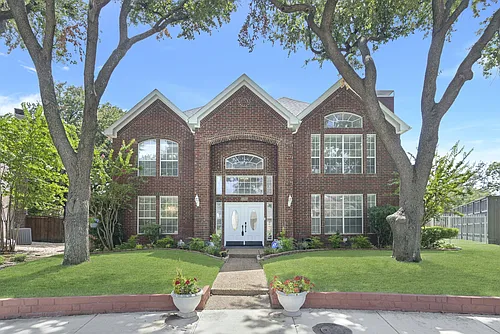 18528 Vista Del Sol Photo 1