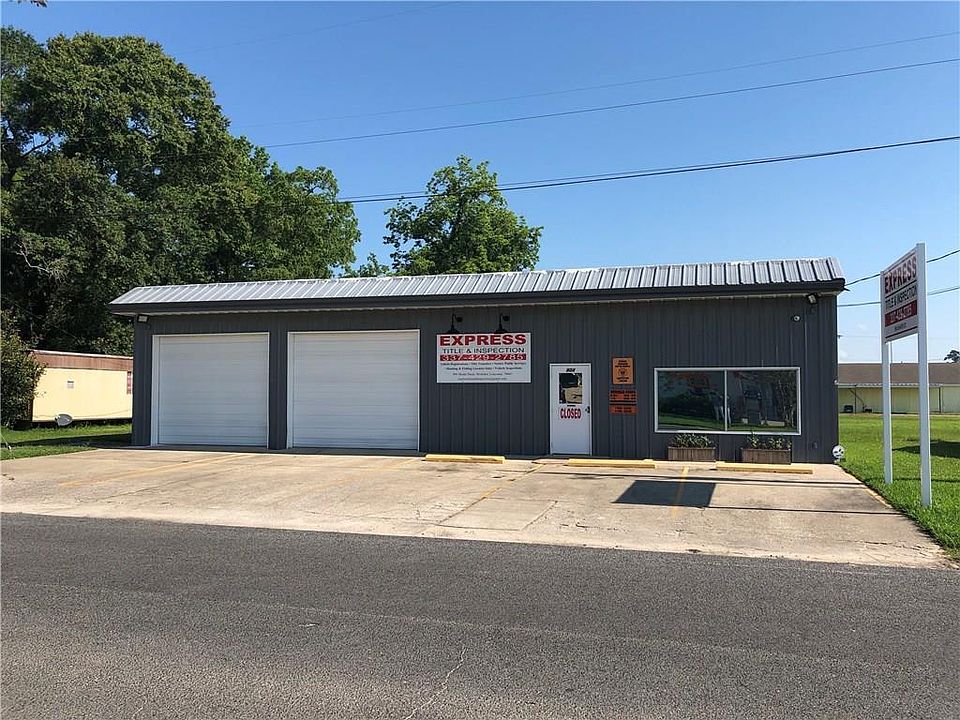 1st image of 904 Shafer St