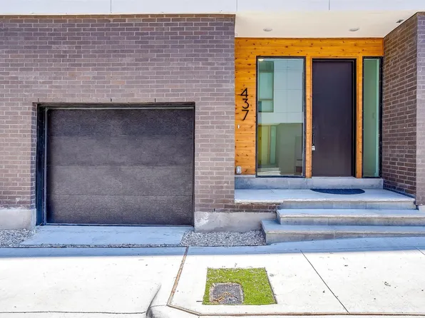 437 W Morphy St, Fort Worth, TX 76104