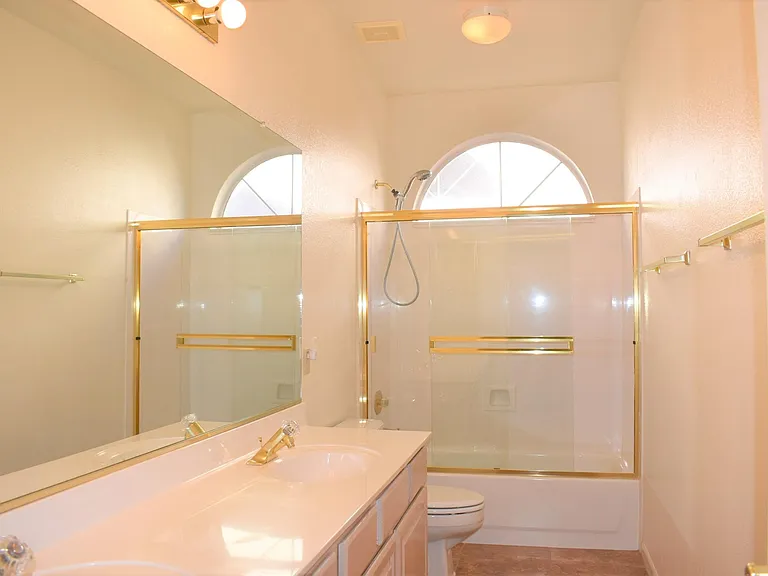 5410 E Campo Bello Dr — Photo 10