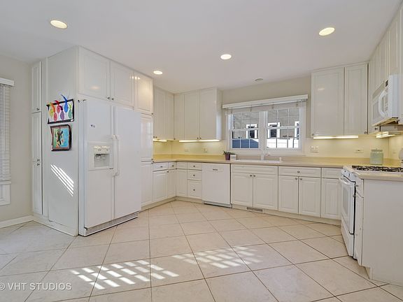 4th image of 600 Mulberry Pl