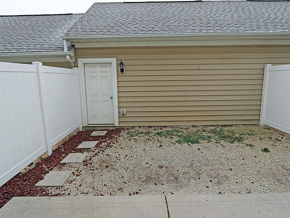 4th image of 5593 Middle Falls St #32-559