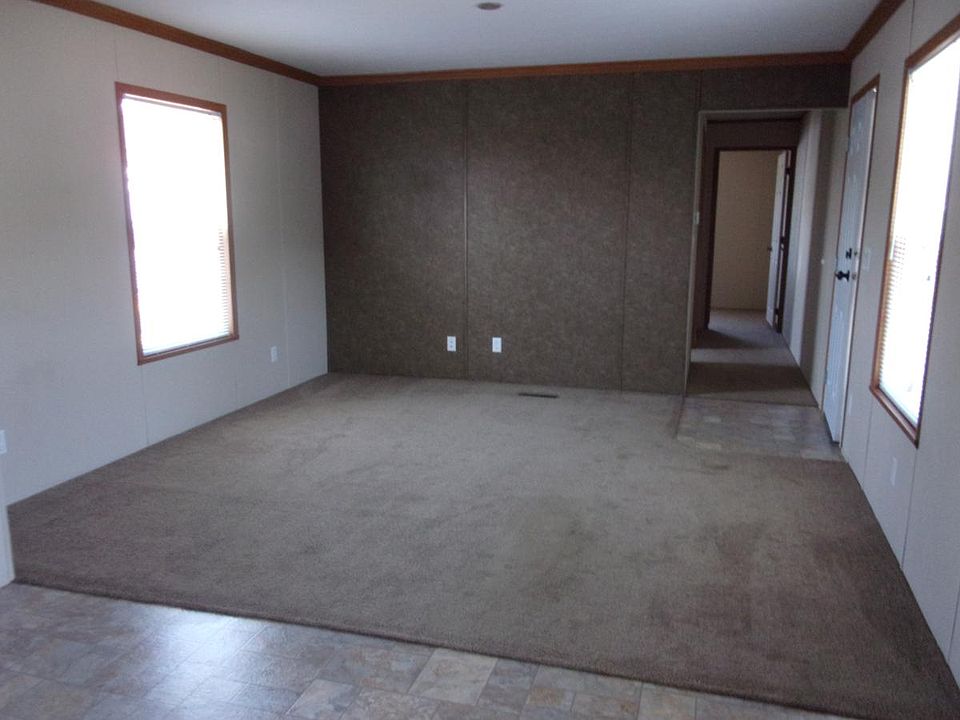 2nd image of 78 Styleline Blvd