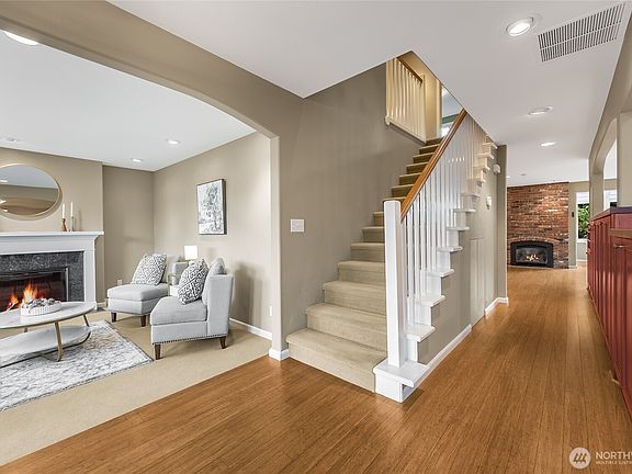 5th image of 2517 Vista Place SE