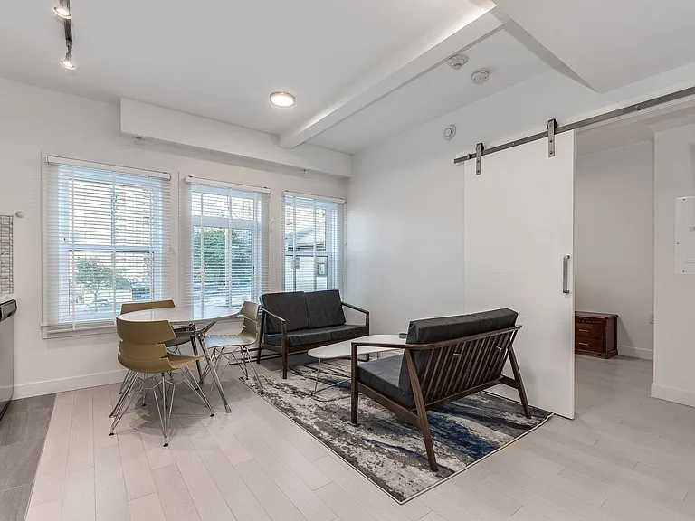 1431 Haro St #1429 — Photo 21