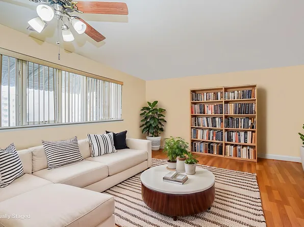 1310 84th St APT 1A, Brooklyn, NY 11228