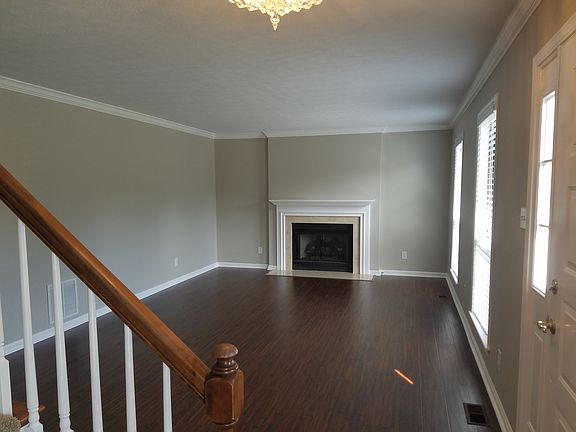 Great room with gas fireplac