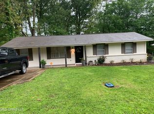 1047 Cherry Stone Cir, Clinton, MS 39056