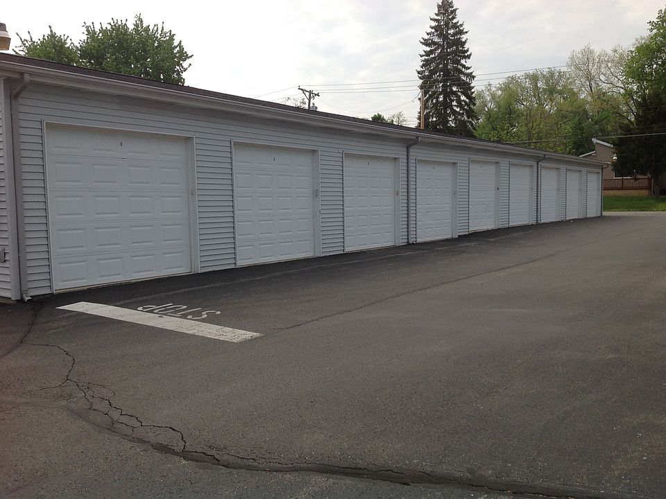 Detached double deep garage