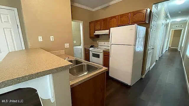 12116 Prudie Cir #B — Photo 5
