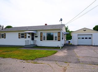 121 Dow Avenue, Lewiston, ME 04240