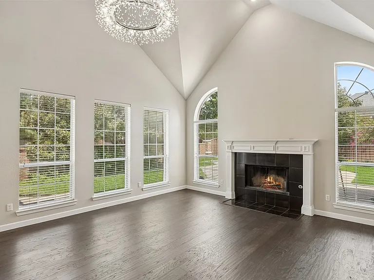 8408 Kenning Ct — Photo 14