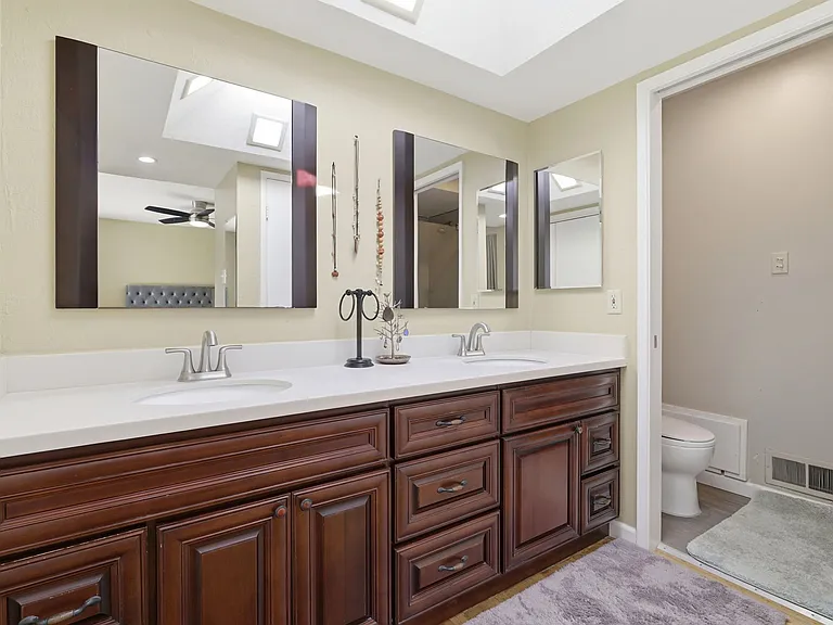 872 W Knickerbocker Dr — Photo 23
