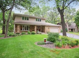 8078 Upper 129th Ct, Apple Valley, MN 55124
