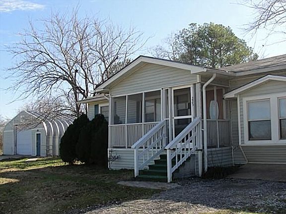 4th image of 225 Shugar Cir