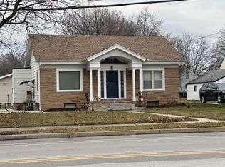 1808 Summit Ave, Waukesha, WI