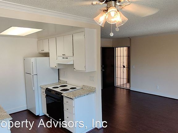 4th image of 2032 Cypress Ave APT 10
