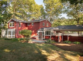 108 Larson Rd, Stoughton, MA 02072