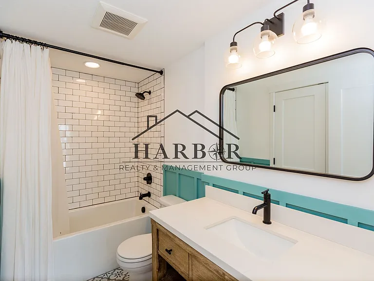 4144 Genevieve Ln NW — Photo 24