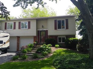 257 Mallard Rd, Perrysburg, OH 43551