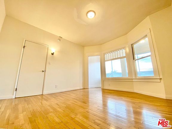 5th image of 1814 Pacific Ave APT 201