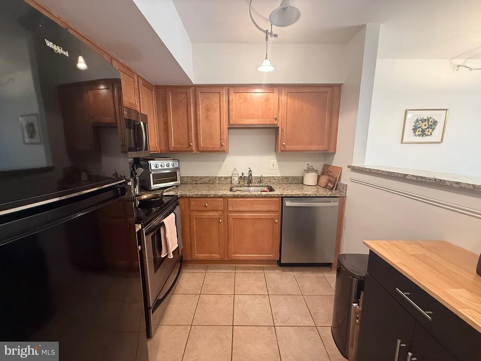 1 bed, 1.0 bath, 634 sqft, $2,350 — Photo 3