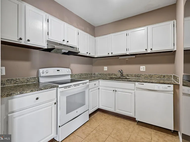 6149 Edsall Rd #N — Photo 6