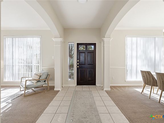 4th image of 712 Runners Rdg