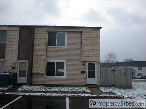 1st image of 3401 Crimson Holly Ln