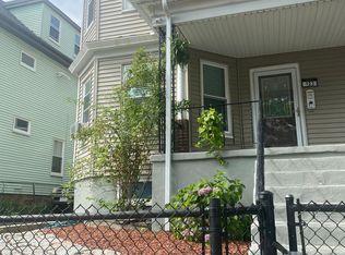 123 Devon St FLOOR 3, Dorchester, MA 02121