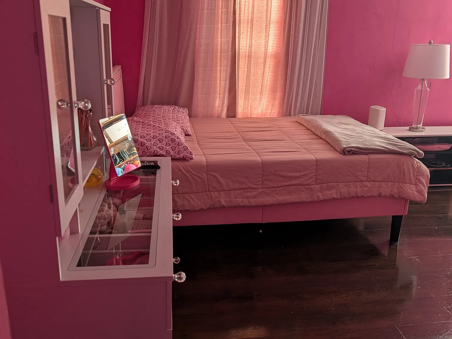 2 bed, 1000 sqft, $1,795 — Photo 4