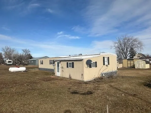 360 Andrew St, Ryder, ND 58779