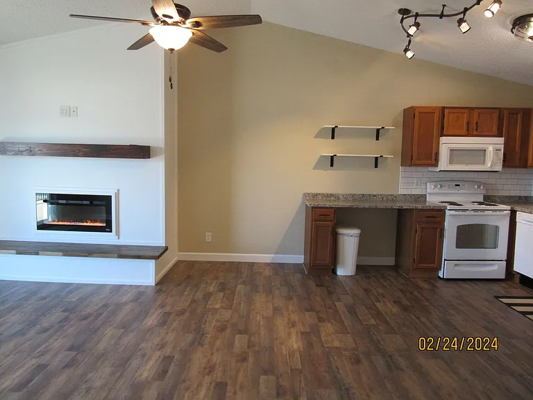 5499 Three Seasons Rd #A11 — Photo 8