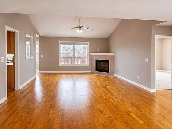 2nd image of 340 Tall Oaks Drive