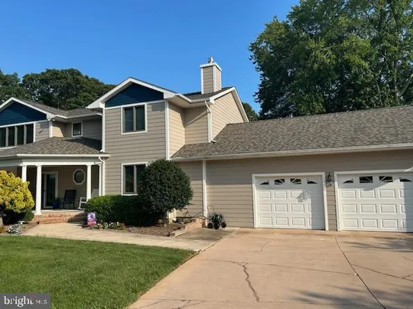 5 Bateau Lndg, Grasonville, MD 21638