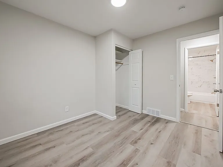536 Emerson Ave — Photo 9