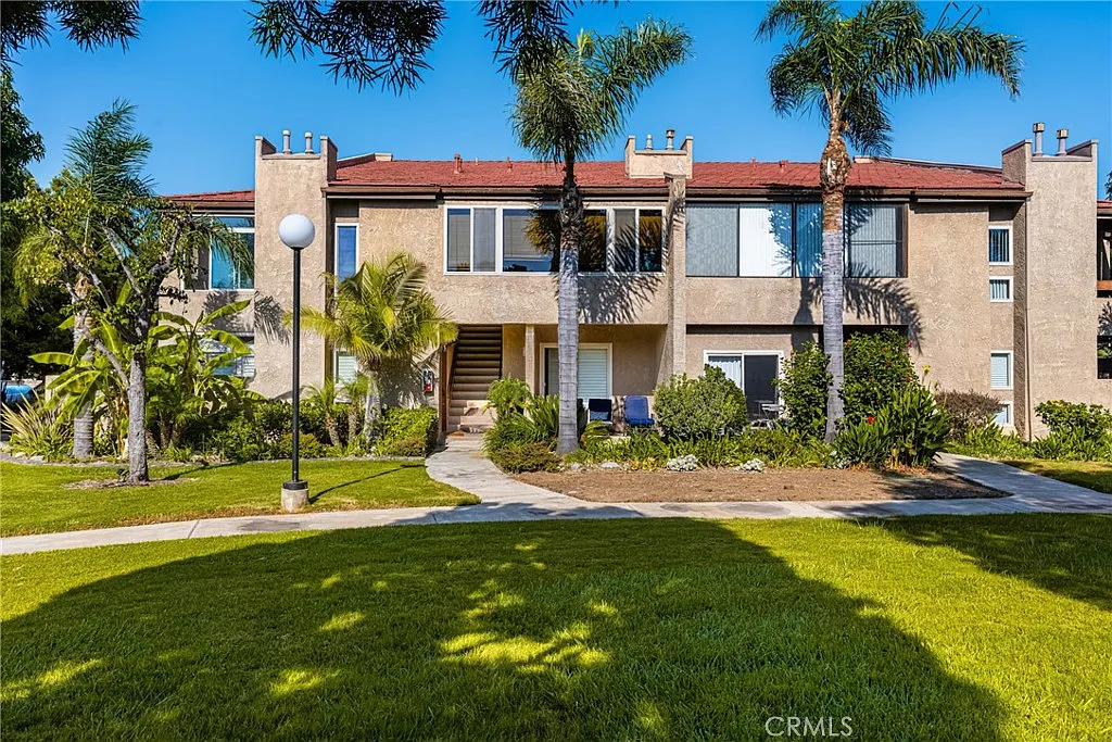 1 bed, 819 sqft, $3,500 — Photo 1